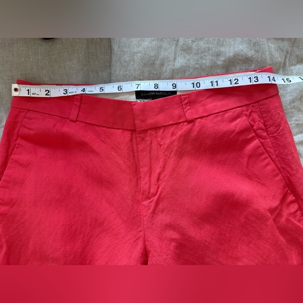 Banana Republic Red Capris - Picture 4 of 8